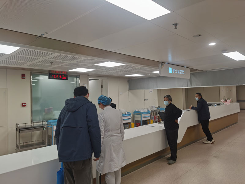 信陽市中心醫(yī)院采購兒童、嬰兒身高體重秤已投入使用